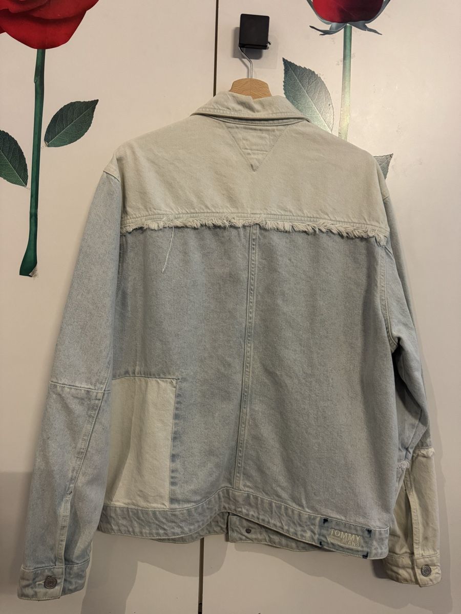 Tommy Hilfiger Jacken: Tommy Jeans Denimjacke Grösse M – Gebraucht aus Zürich von sel_xz2k 1
