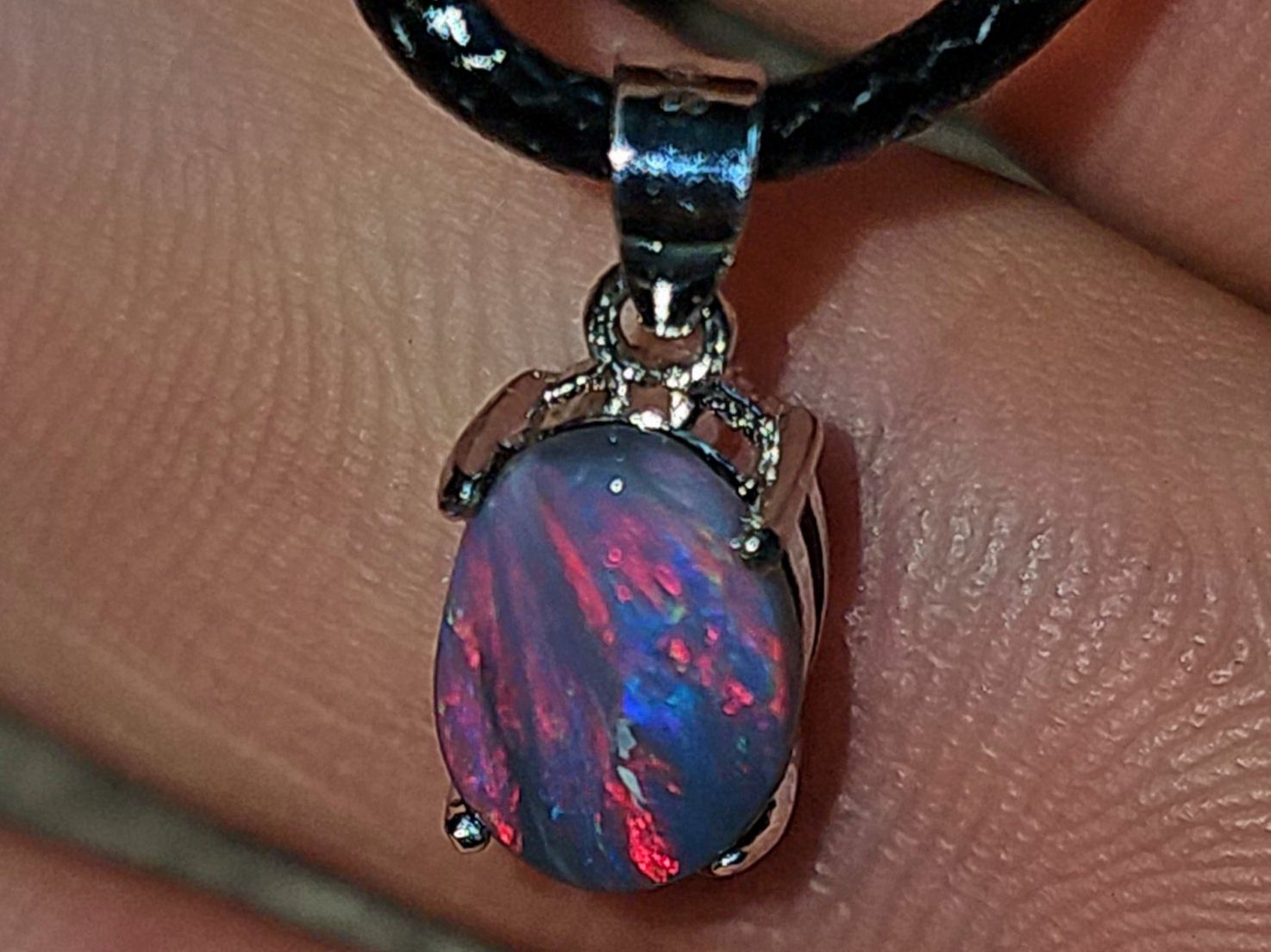Pietre preziose: Natürlicher australischer Blackopal Silber-Anhänger – Nuovo e nell'imballaggio originale da Uerkheim venduto da Winwinner 6