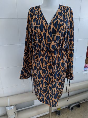 Damenkleid GR XL