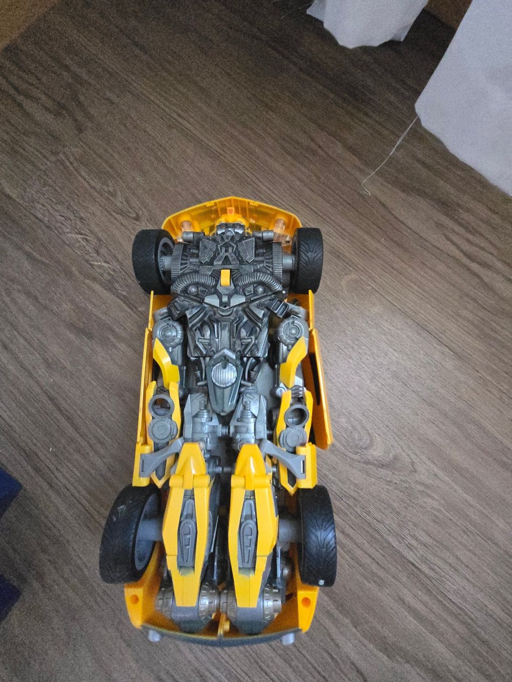 Hasbro Giocattoli: Transformers Chevrolet Camaro Bumblebee – Usato da Egg (Flawil) venduto da cyrillswiss12 1