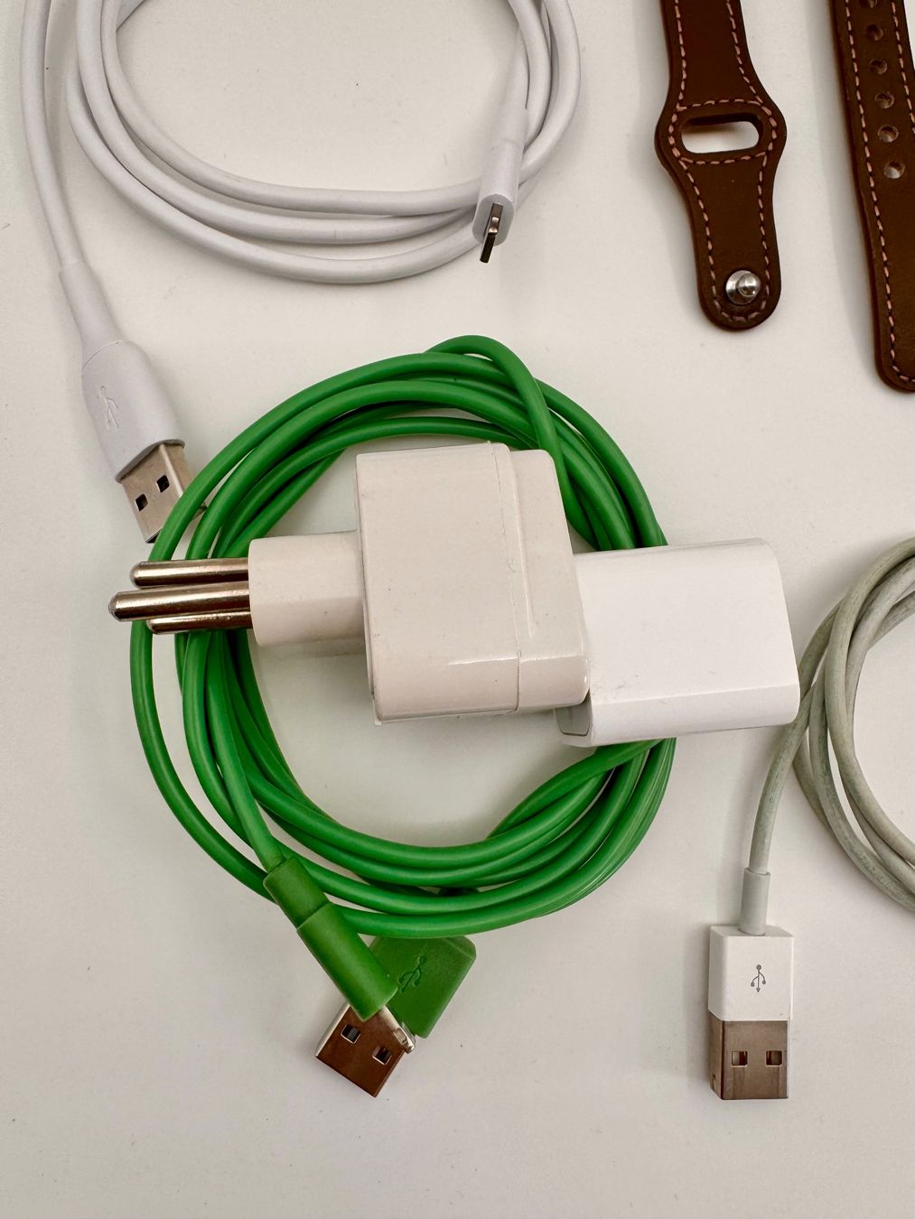 Laufwerke & Adapter: Apple Zubehör Konvolut – Gebraucht aus Hermetschwil-Staffeln von Mobile2013 6