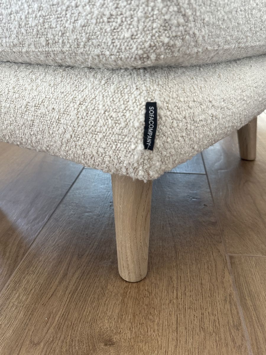 Maisons du monde Divani: Bouclé Sofa & Hocker in beige – Usato da Bern venduto da scng 7