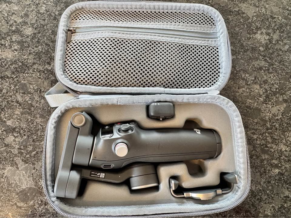 Staffe: DJI Osmo Mobile 7P Gimbal Smartphone – Nuovo e nell'imballaggio originale da Mellingen venduto da jirka_kulhavy