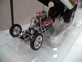auto world