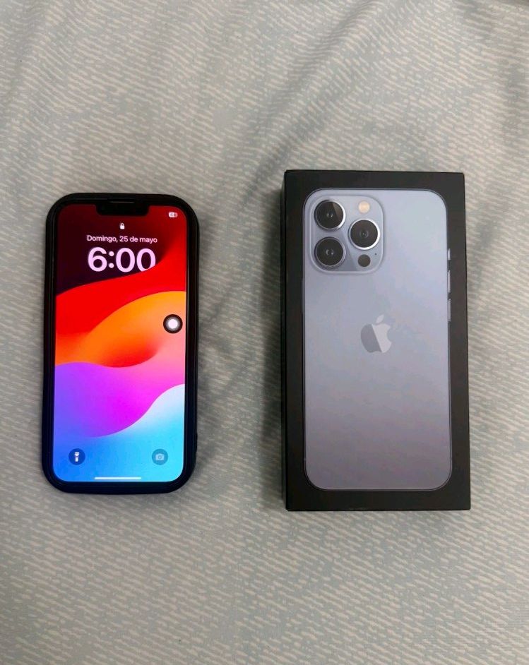 Apple Portables: iPhone 13 Pro (512GB) Akku 99% – D'occasion à Luzern par Waince786 1