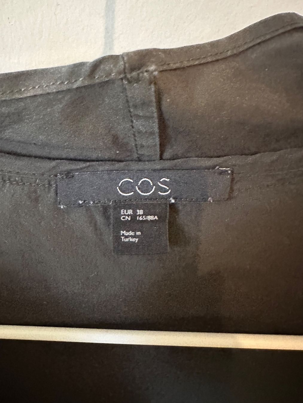 Cos Camicette: COS Bluse – Dunkelgrün, Gr. 38 – Usato da Zürich venduto da NIJ1234 1