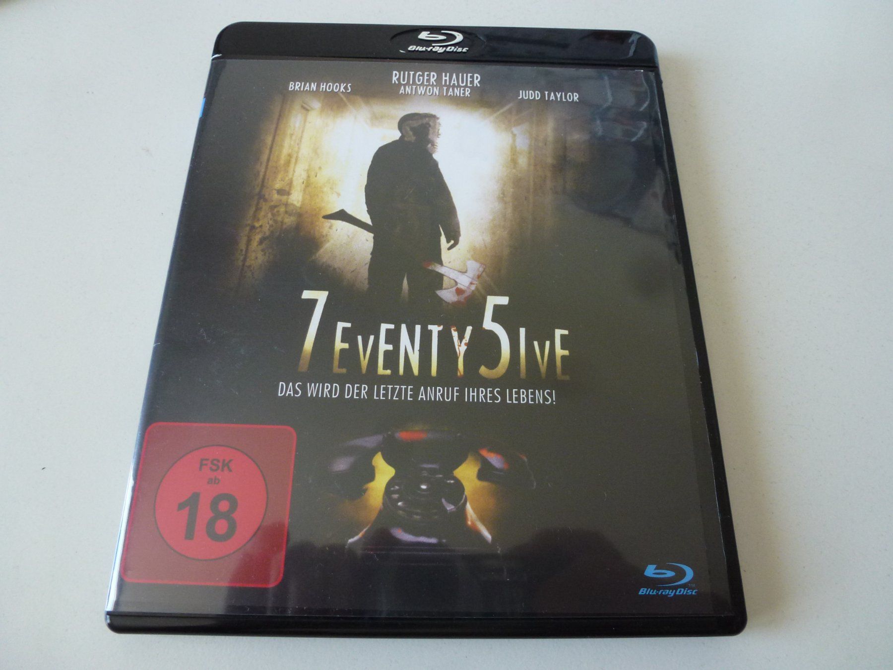 Tutti i DVDs: 7eventy 5ive (Blu-Ray) – Nuovo (secondo la descrizione) da Bern venduto da Frebo