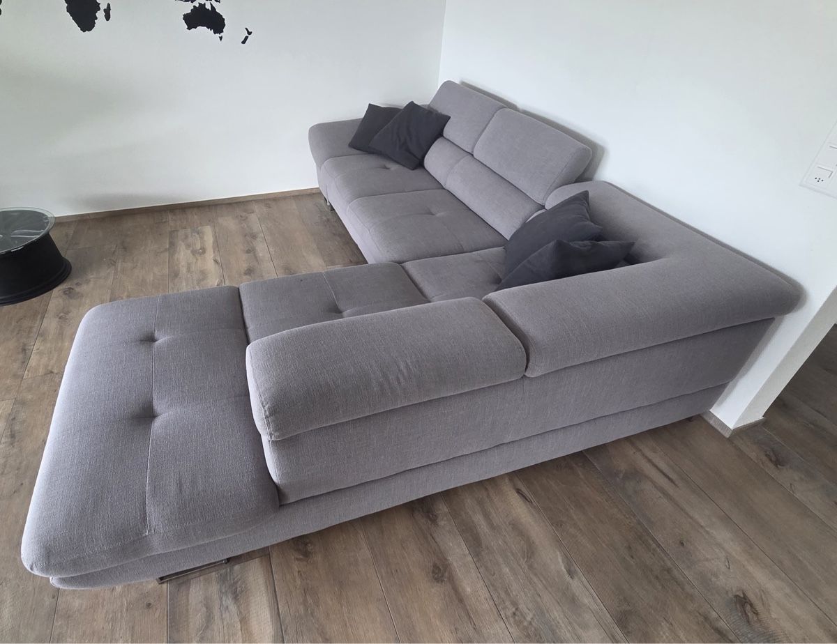 Divani: Grosses Ecksofa mit Schlaffunktion & Bettkasten – Usato da Bazenheid venduto da Buuch4K 2