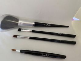 Lot de pinceaux Thierry Mugler
