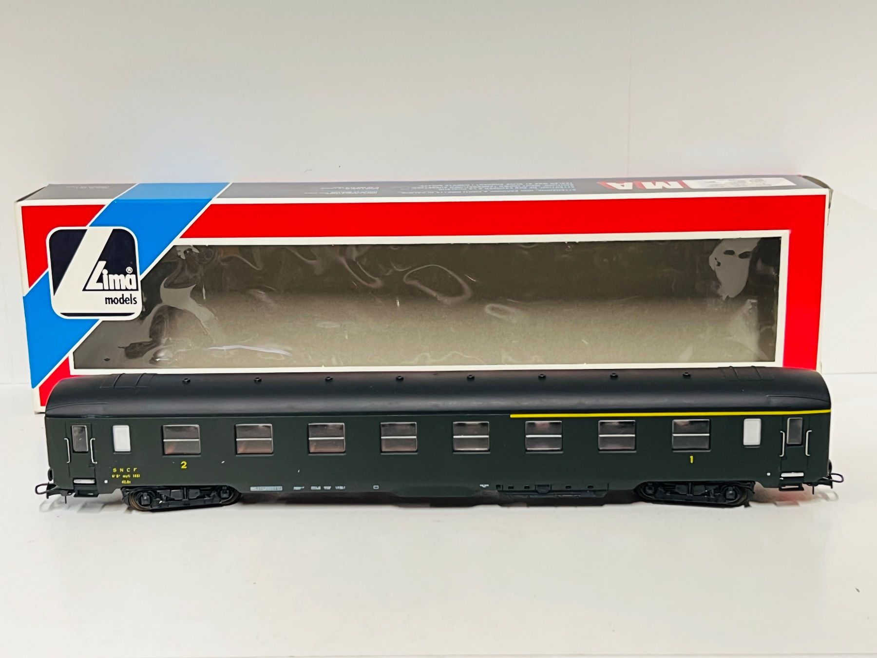 Lima Modellini di ferrovie: Lima  309123 SNCF 1/2. Kl. H0 DC – Usato da Geroldswil venduto da TopTrain54 1
