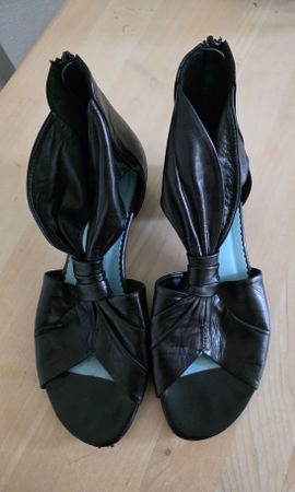 Kämpgen Handmade Ledersandalen, schwarz, Grösse 40