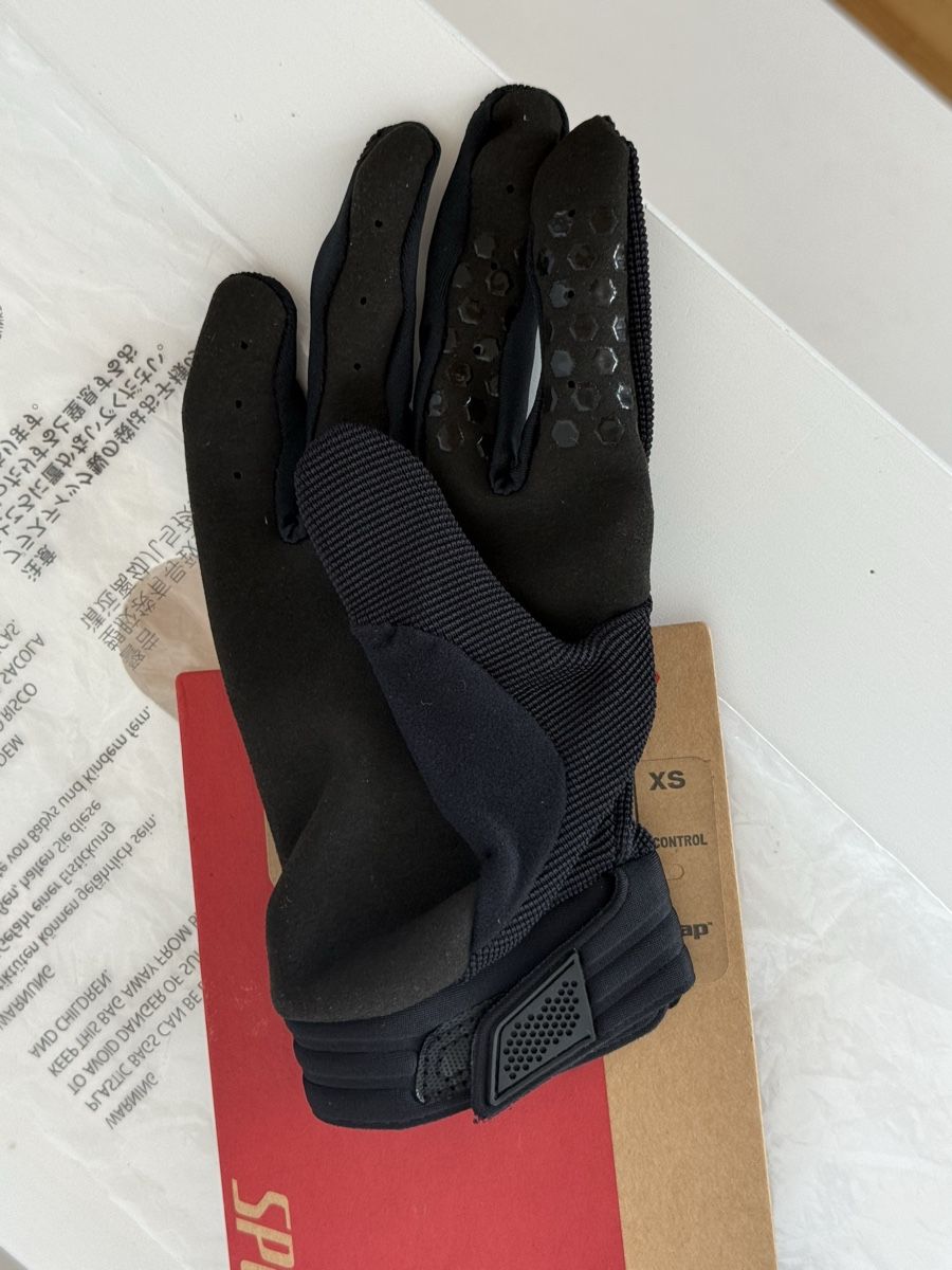 Guanti & manicotti: Specialized Trail Shield Glove, XS, NEW – Nuovo e nell'imballaggio originale da Zürich venduto da ljjud 2