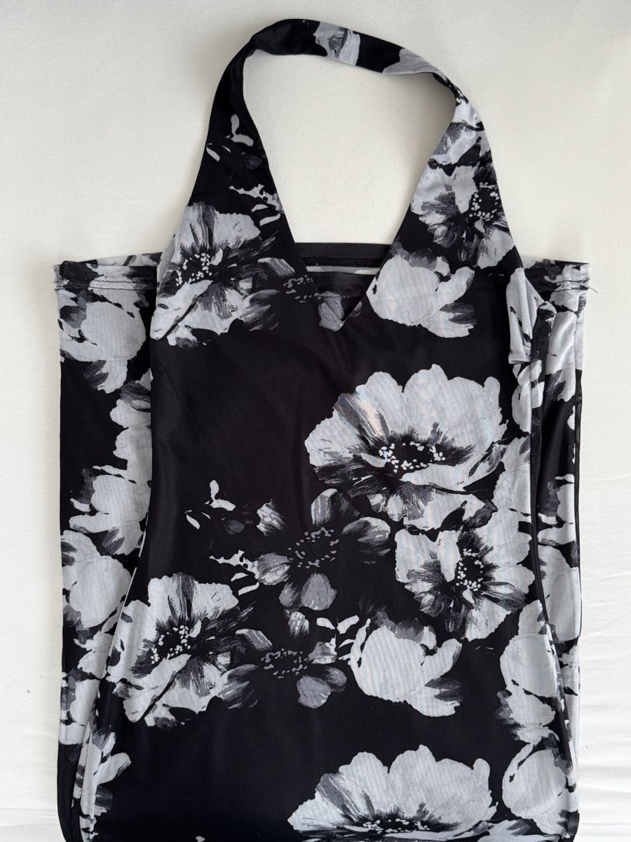 Vestiti: Sommerliches Maxikleid mit Blumenmuster, Grösse 36 – Nuovo (secondo la descrizione) da Oberbipp venduto da jan_68pd