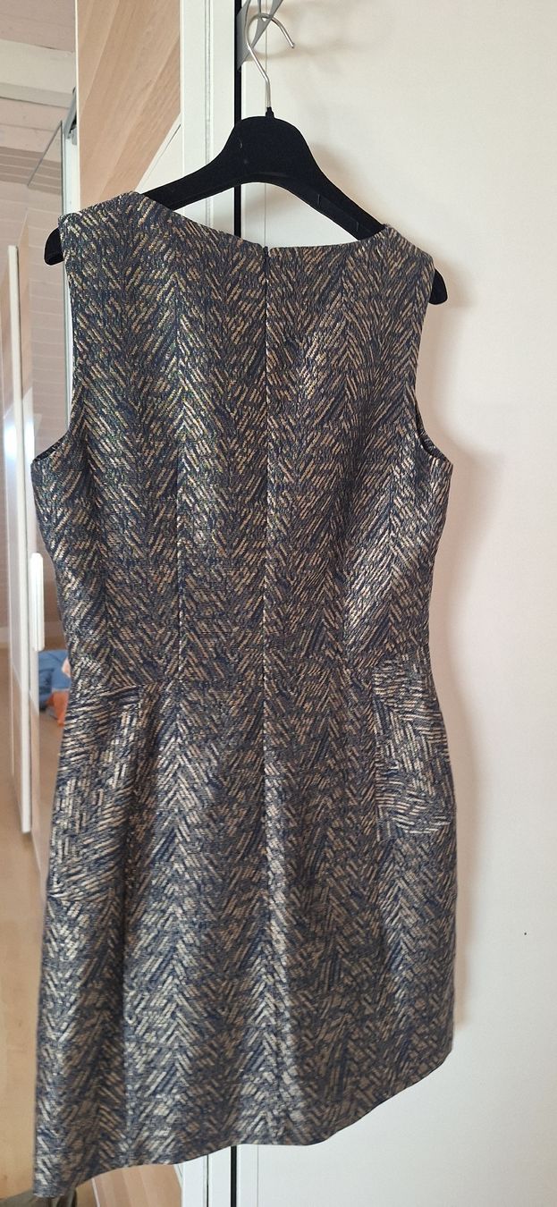 Nafnaf Kleider: Elegantes Naf Naf Kleid, Grösse 38 – Gebraucht aus Aarau von Harry33 2