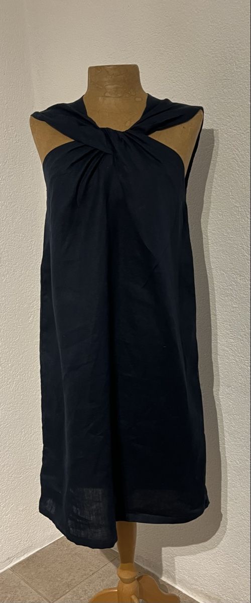 Sisley Robes: Robe Sisley, taille S – D'occasion à St-Pierre-Clages par ste_xk6p 2