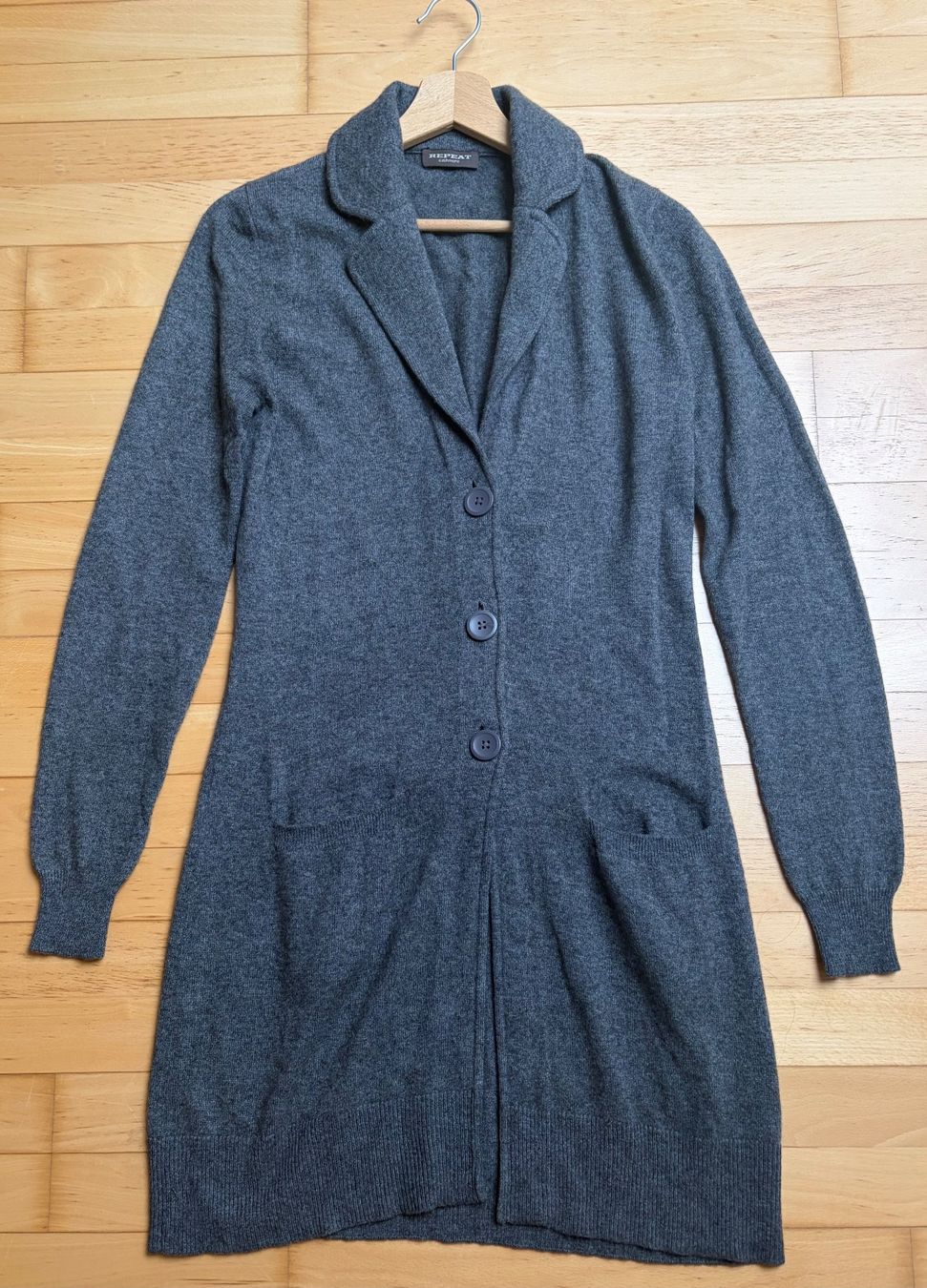 Repeat Maglioni & Felpe: Repeat Kaschmir Cardigan Gr.38 – Usato da Unterägeri venduto da Jutka_04 5
