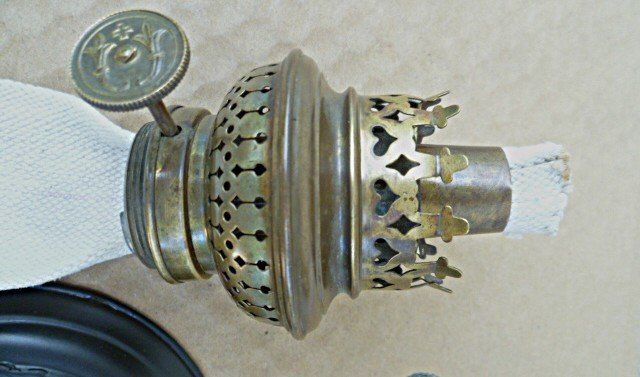 Lampade: Antike, schöne, blaue Petrollampe – Usato da Effretikon venduto da Heimstudio 8