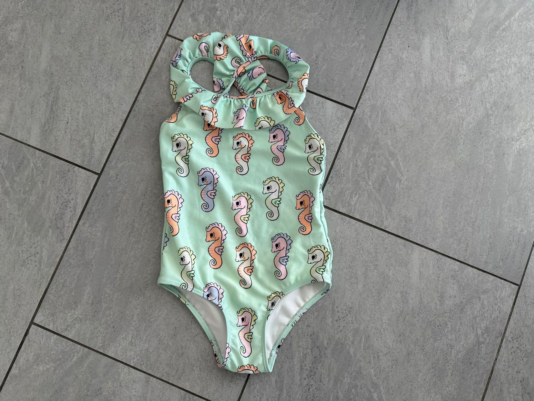 H&M Costumi da bagno & Bikini: Badekleid - Grösse 110/116 - H&M – Usato da Bülach venduto da Loredana13