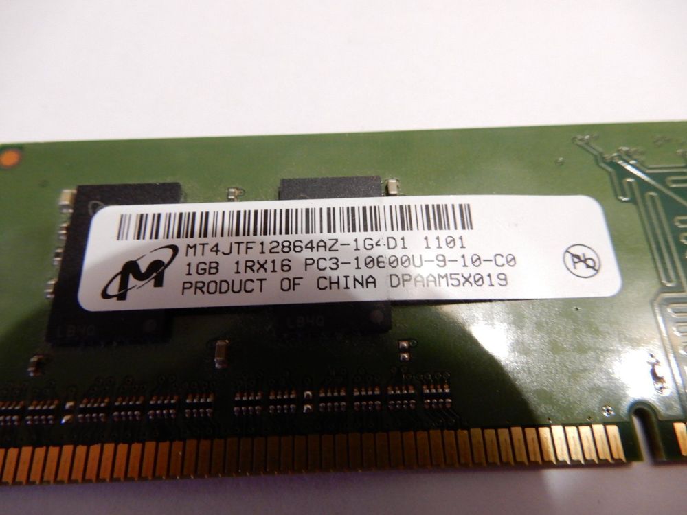 Mémoires / RAM: DDR3 Memory 10600U  1 Giga – D'occasion à Worben par MaKo3252 2