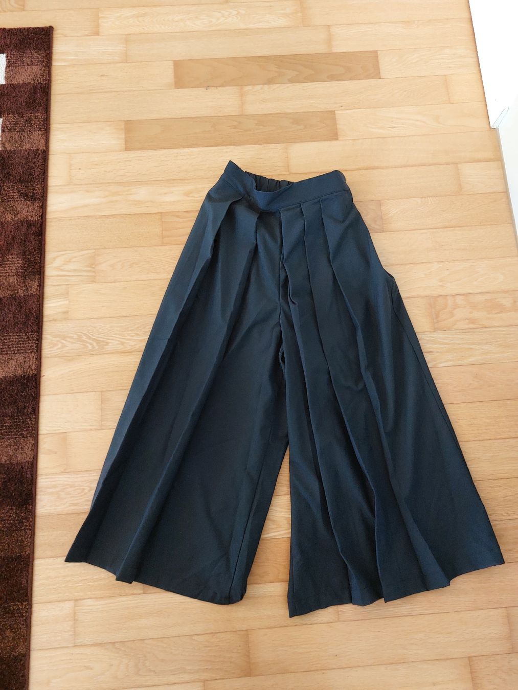 Muji Pantaloni: Muji pants – Nuovo (secondo la descrizione) da Fribourg venduto da charlottej02