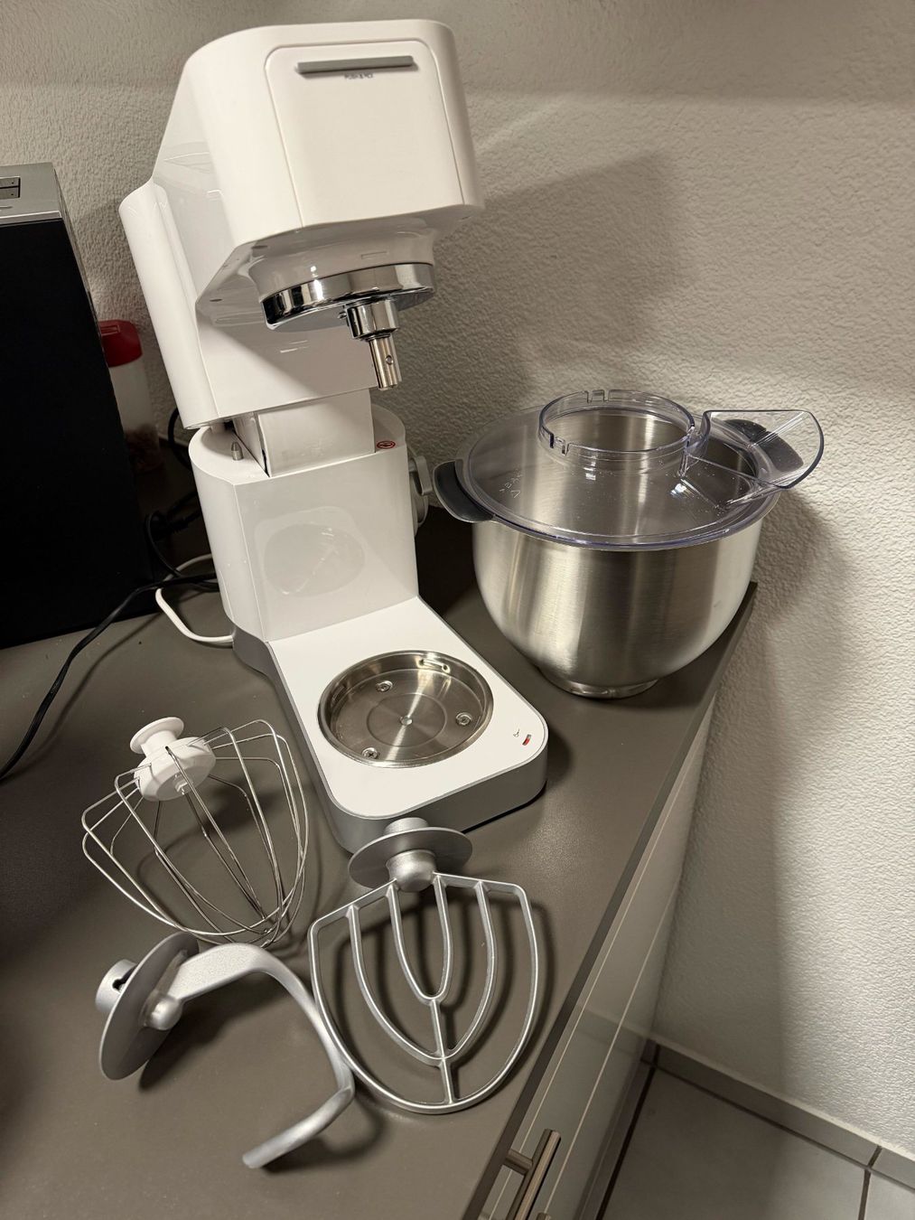 Elettrodomestici da cucina: Küchenmaschine mit Garantie – Usato da Schübelbach venduto da Sambodscha 2