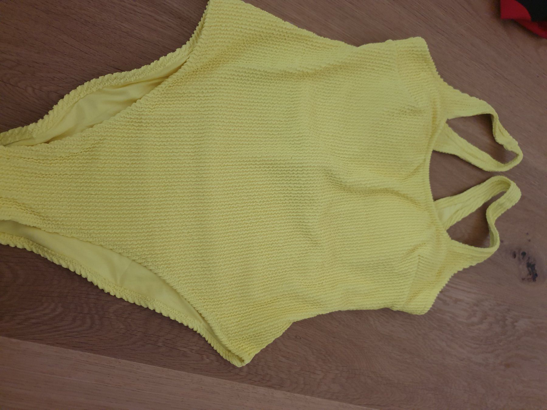 Costumi da bagno & Bikini: Badeanzug HM 2 Stk – Nuovo (secondo la descrizione) da Wolhusen venduto da bryman