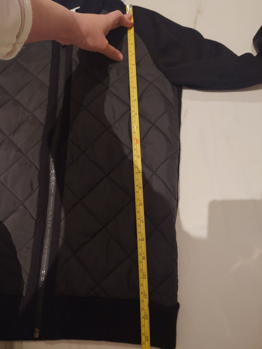 Giacche: Hugo Boss – Nuovo (secondo la descrizione) da Le Landeron venduto da Plushka 6