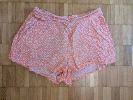 Esmara kurze Hose orange Blumenmuster Grösse 42 Top zustand