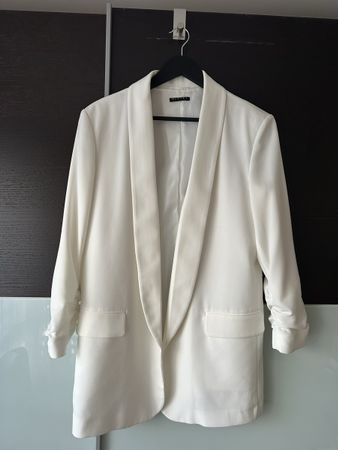 Blazer Sisley weiss mit gerafften Ärmeln neu! Gr. 40
