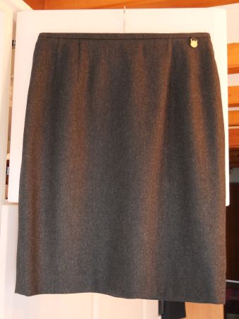 Jupe droite Alexander anthracite 90% laine 10% cachemire