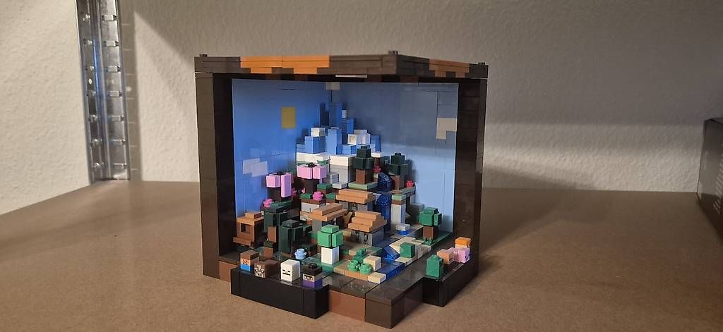 Jeux de construction: Lego Minecraft Crafting Table – D'occasion à Basel par sid_bg6x 1