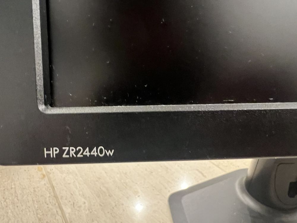 HP 24 Zoll Monitor 1920 x 1200 | Kaufen auf Ricardo