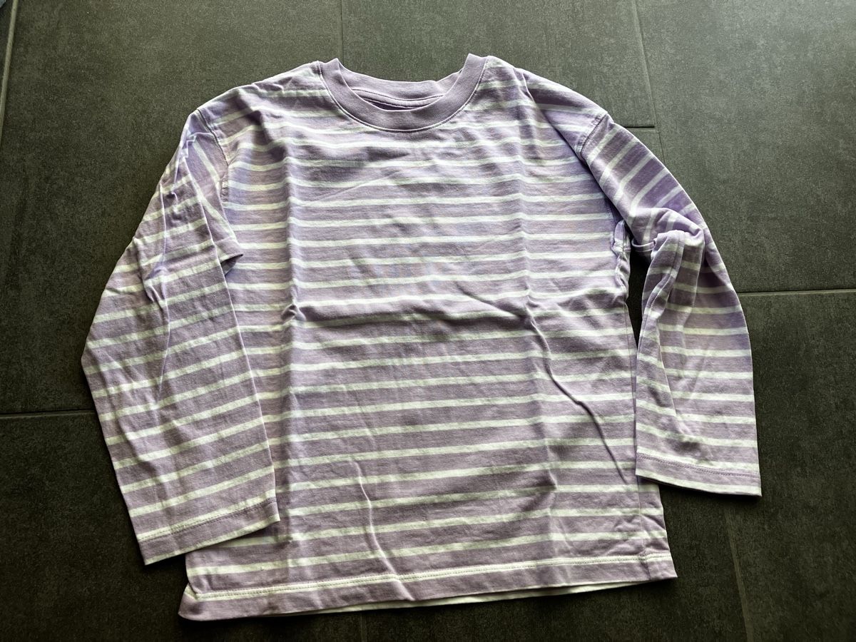 H&M Kleiderpakete & -sets: H&M Shirts Gr. 122/128 – Neu (gemäss Beschreibung) aus Reigoldswil von Misa1705 1