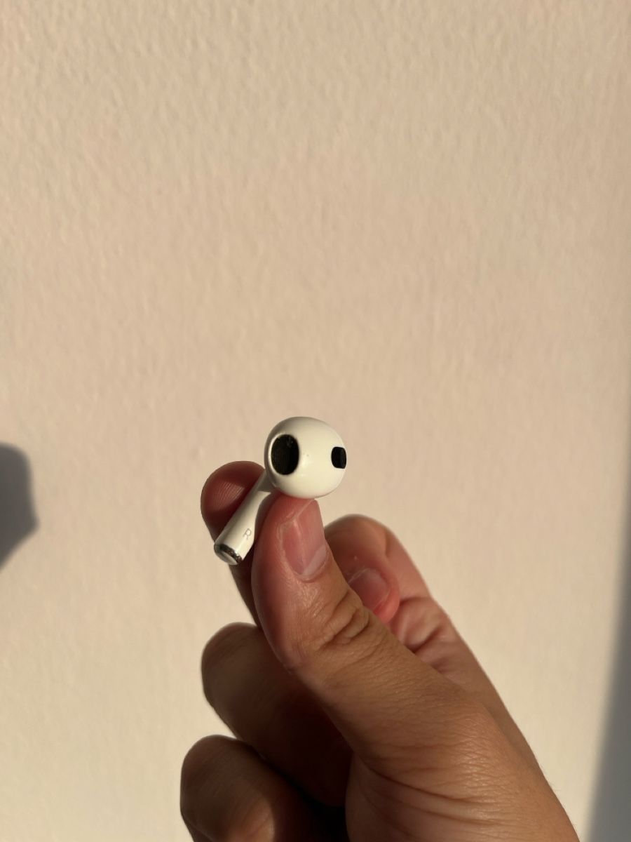 Cuffie: AirPods 3. Gen & Ladecase 2. Gen – Usato da Jegenstorf venduto da chrisch2ooo 5