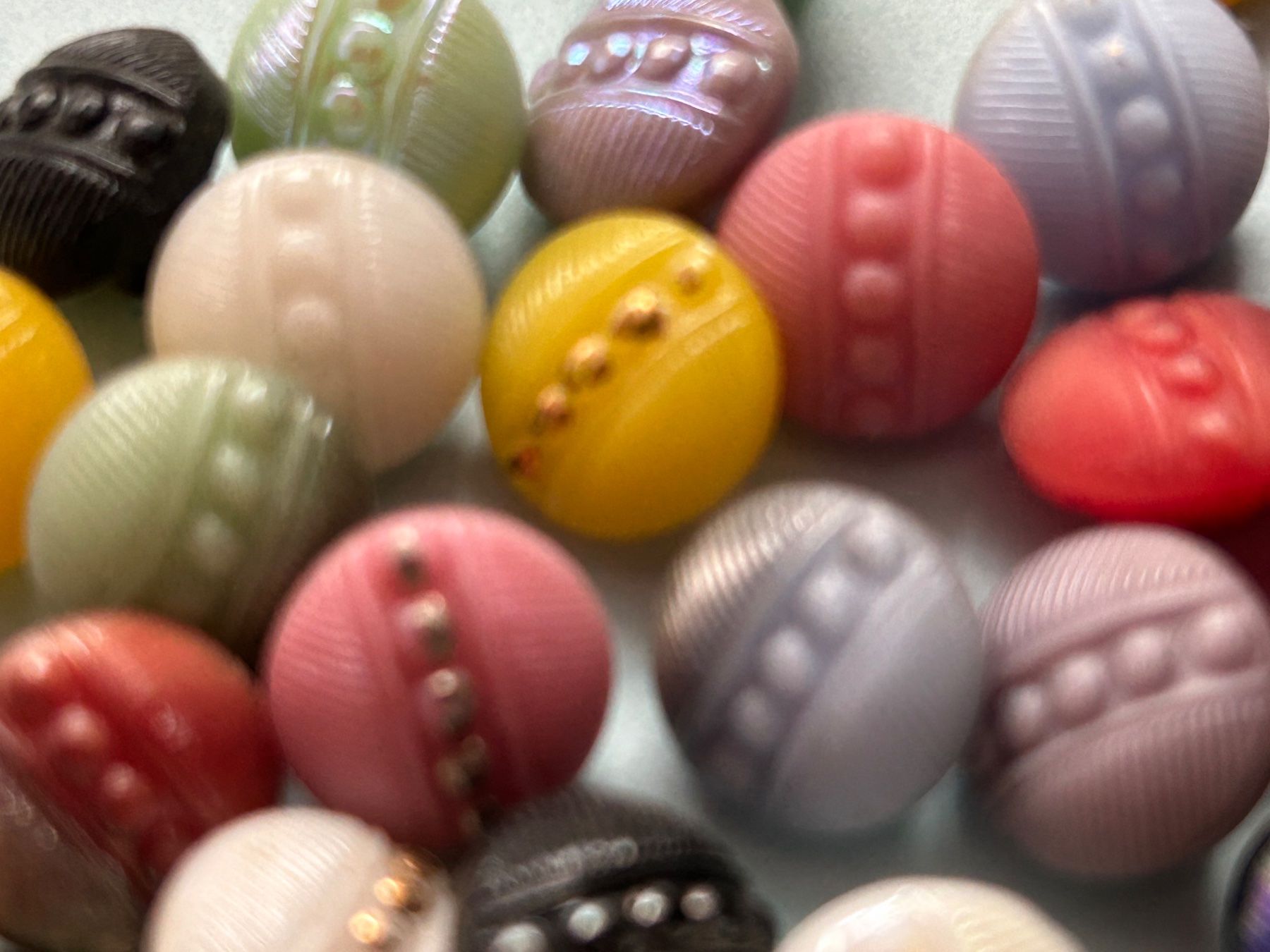 Boutons: Bunte Glasknöpfe – Neuf (Voir description) à Pfeffingen par Alusru70 3