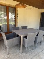 Gartentisch mit 6 Stühlen Rattan guter Zustand