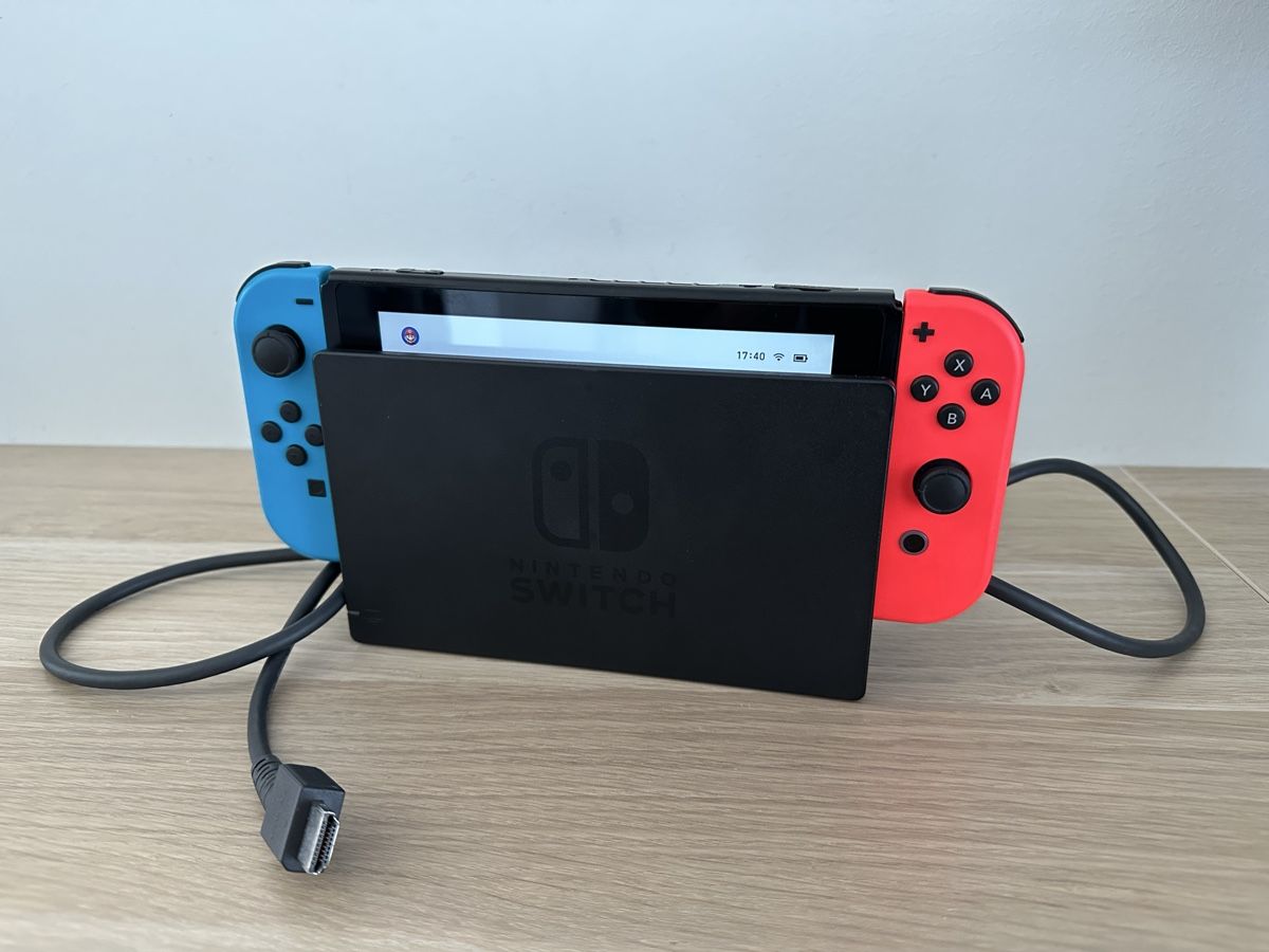 Nintendo Console: Nintendo Switch V2 12 Monate Online Membership bundle – Usato da Bättwil venduto da Samuel_Wyss 6