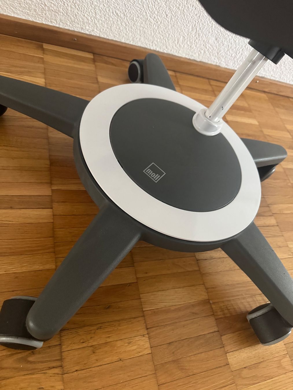 Moll Sedie: Ergonomischer Kinderdrehstuhl Moll – Usato da Glattpark(Opfikon) venduto da rojov 3