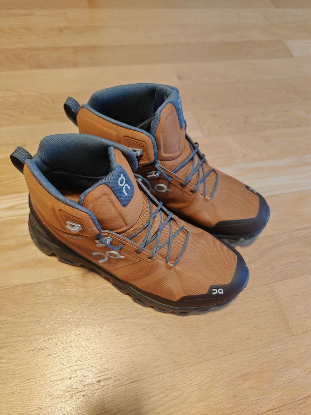 On Scarpe da uomo: On Cloudrock Mid Waterproof 42 – Nuovo (secondo la descrizione) da Biel/Bienne venduto da pan_8tkf 1