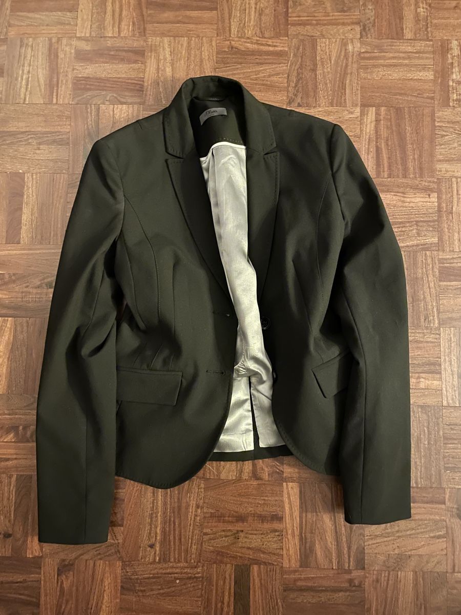 S.Oliver Cappotti: Schicke S.Oliver Blazer Jacke Gr. 34 – Usato da Rütihof venduto da Highwayjackie