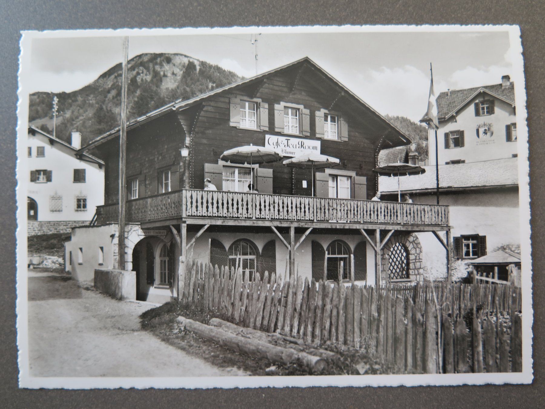 Ansichtskarten: FELDIS - CAFÉ TEA-ROOM BLUMER – Gebraucht aus Wittenbach von lipasal
