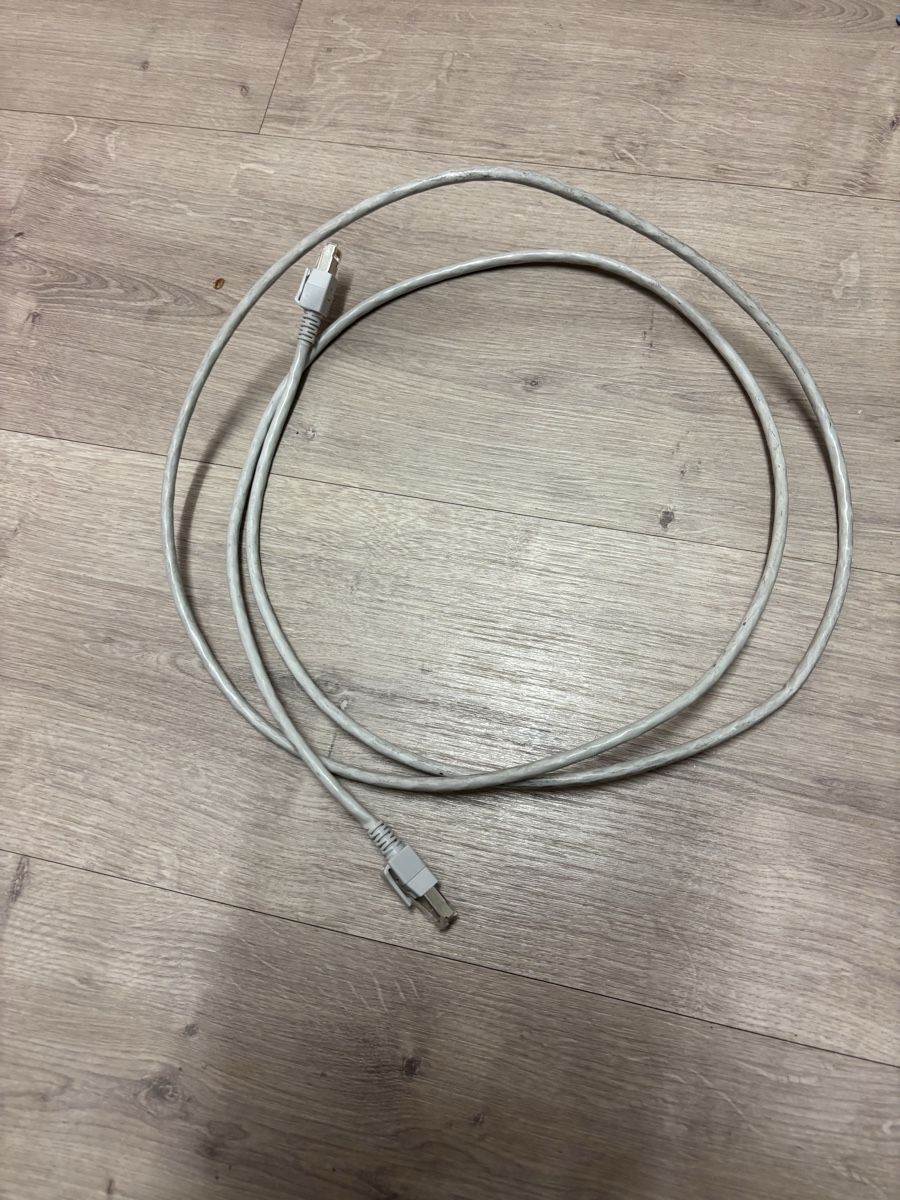 Cavi: Ethernet Kabel – Usato da Wimmis venduto da Soccerfanshop