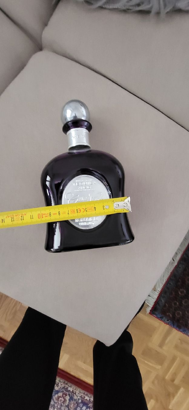 Altro: tequilla flasche zum nachfüllen – Usato da Basel venduto da topthings 1