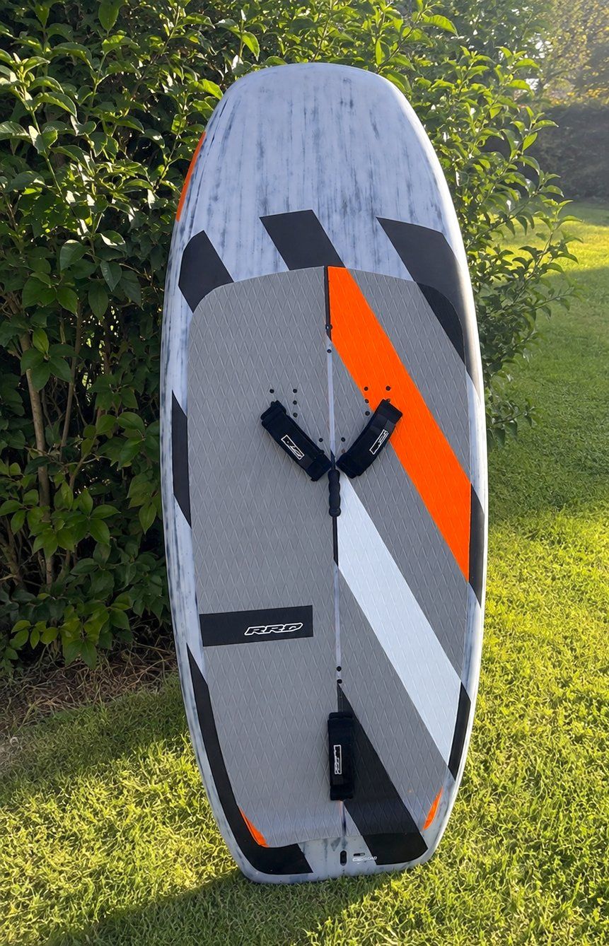 Planches de surf: RRD Wingfoil  Set complet / Komplett-Set / Complete package – D'occasion à Carouge GE par Onatera