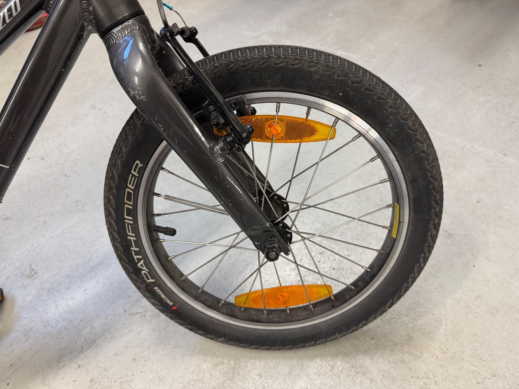 Specialized Velos: Specialized Jett 16 Single Speed Kinderfahrrad – Gebraucht aus Zürich von mario_st 6