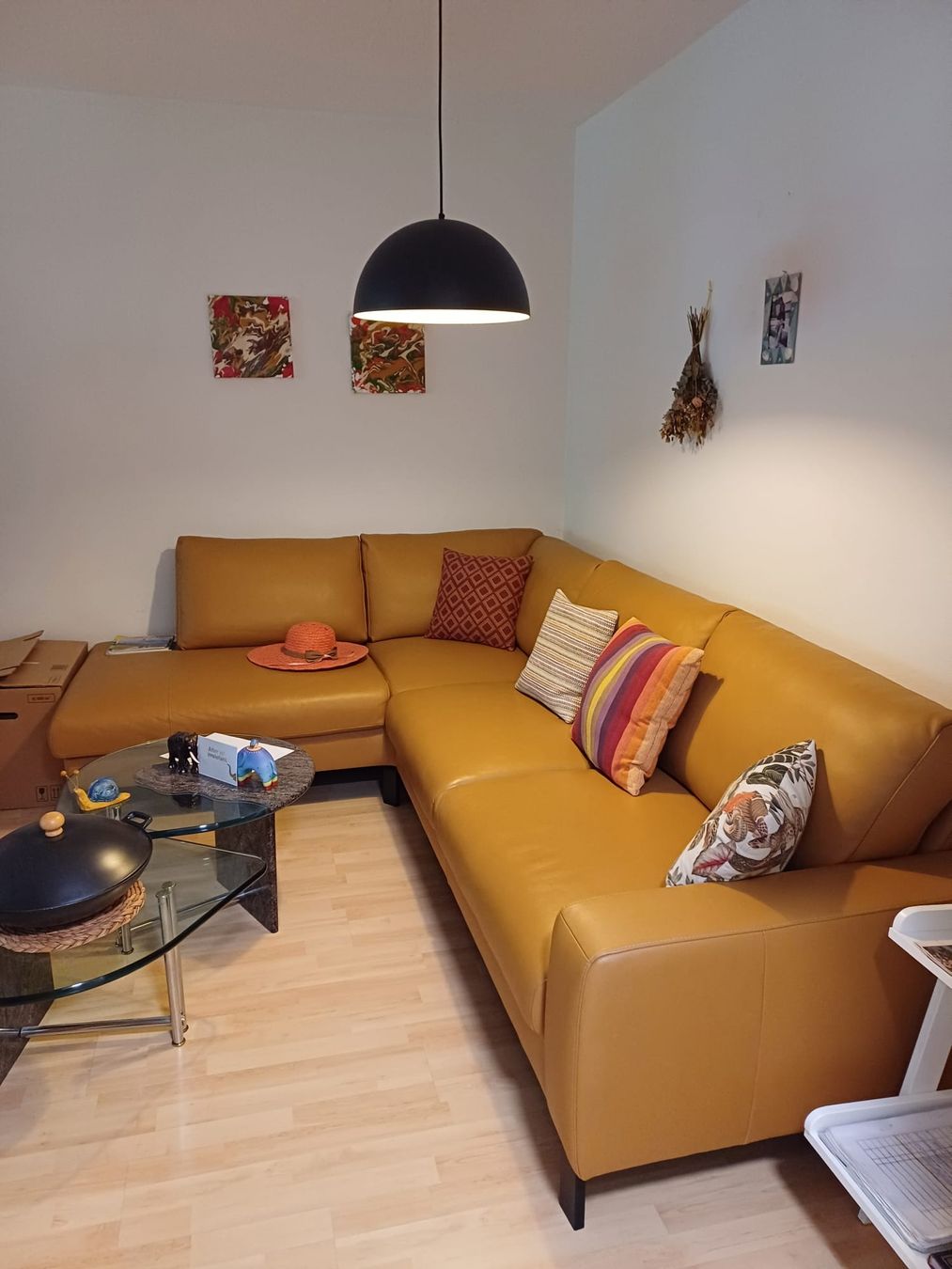 Livique Sofas: Ecksofa echtleder – Neu (gemäss Beschreibung) aus Gelfingen von wondertuete