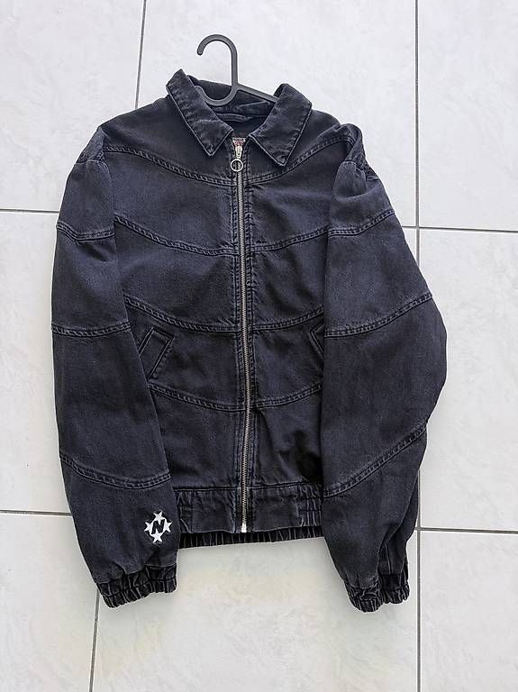 Jacken: 99based Jeansjacke – Gebraucht aus Urtenen-Schönbühl von nino.cio
