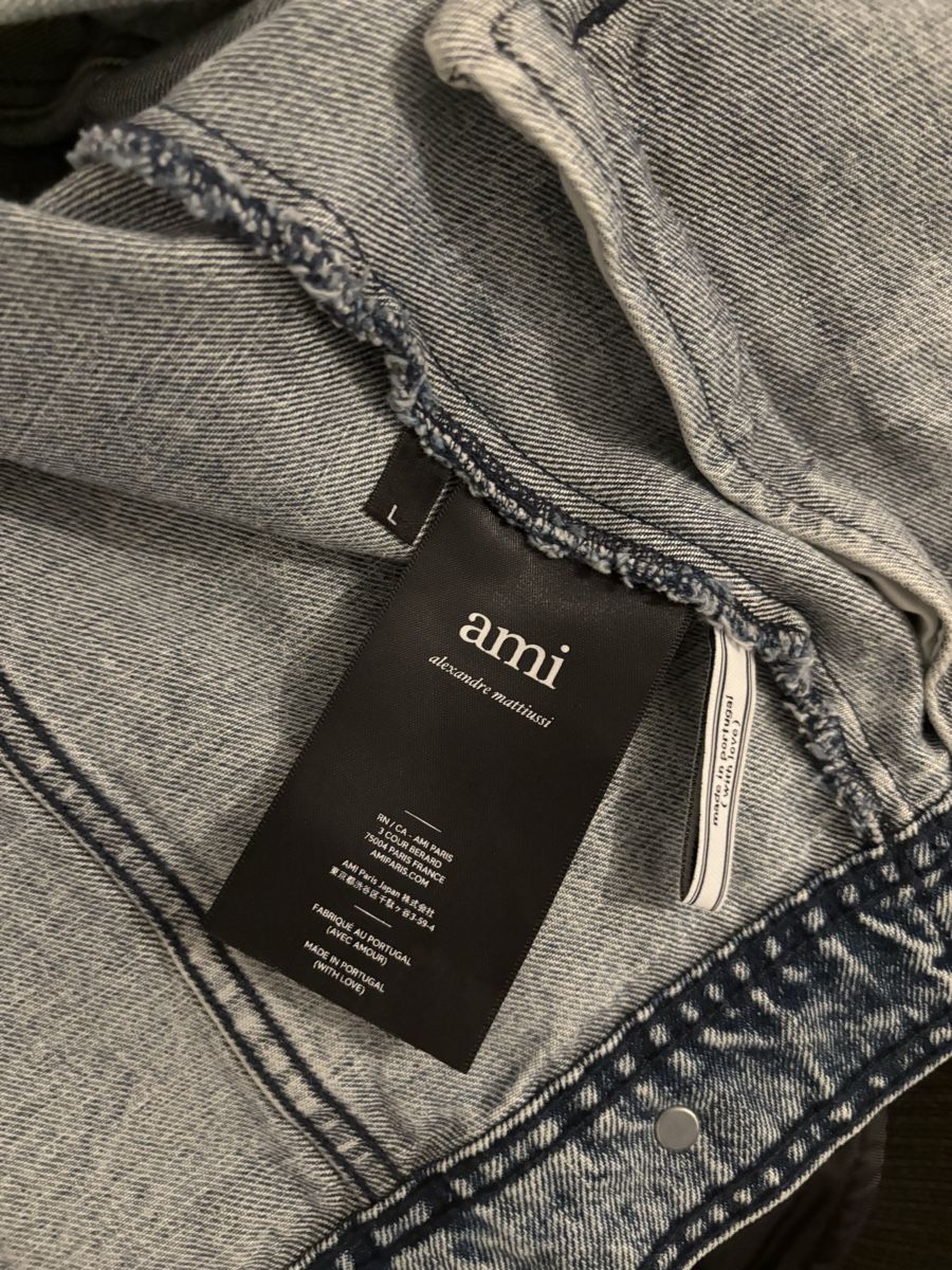 Vestes: Ami Jeansjacke – D'occasion à St. Gallen par senste 2