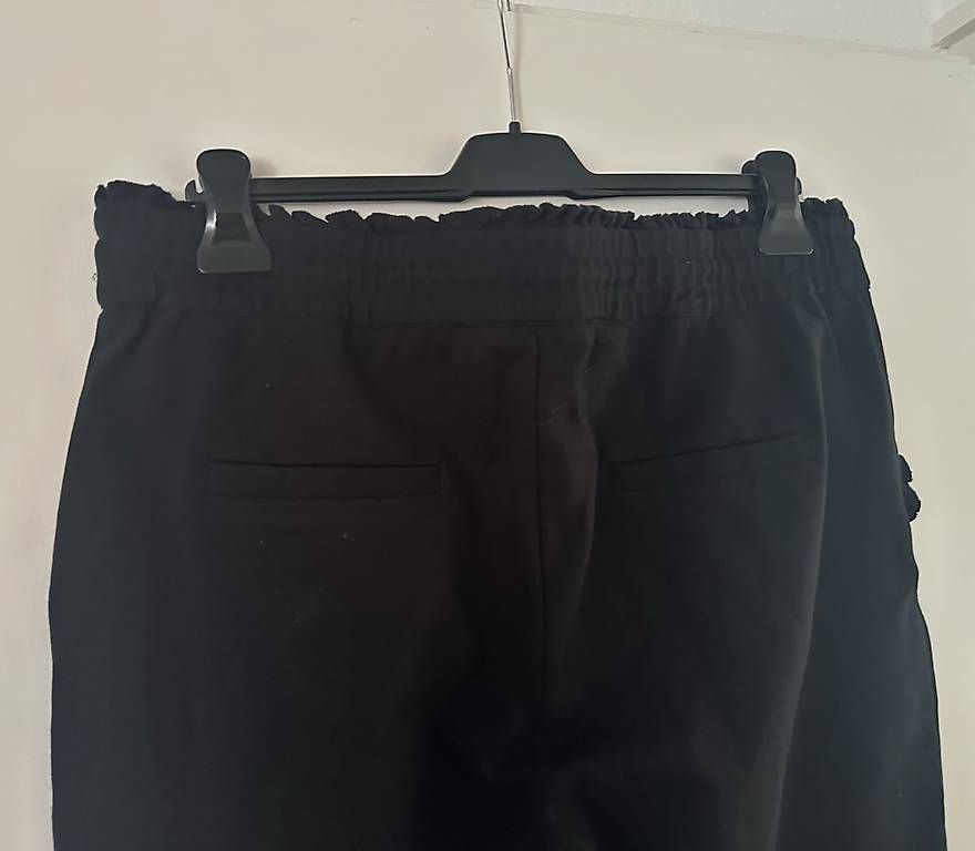 Pantaloni: Elegante, schwarze HOSE. Gr. 42 – Usato da Flawil venduto da mar_9chb 4