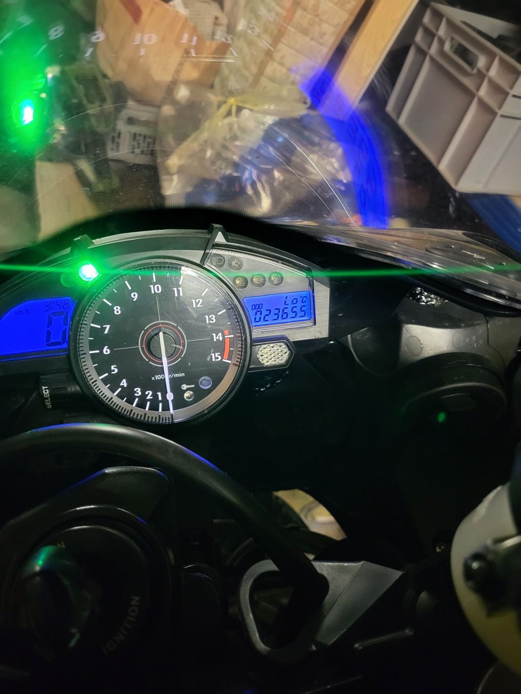 Yamaha Strada: Yamaha R1 RN19, Top Zustand – Usato da Schwarzsee venduto da dusteer 2